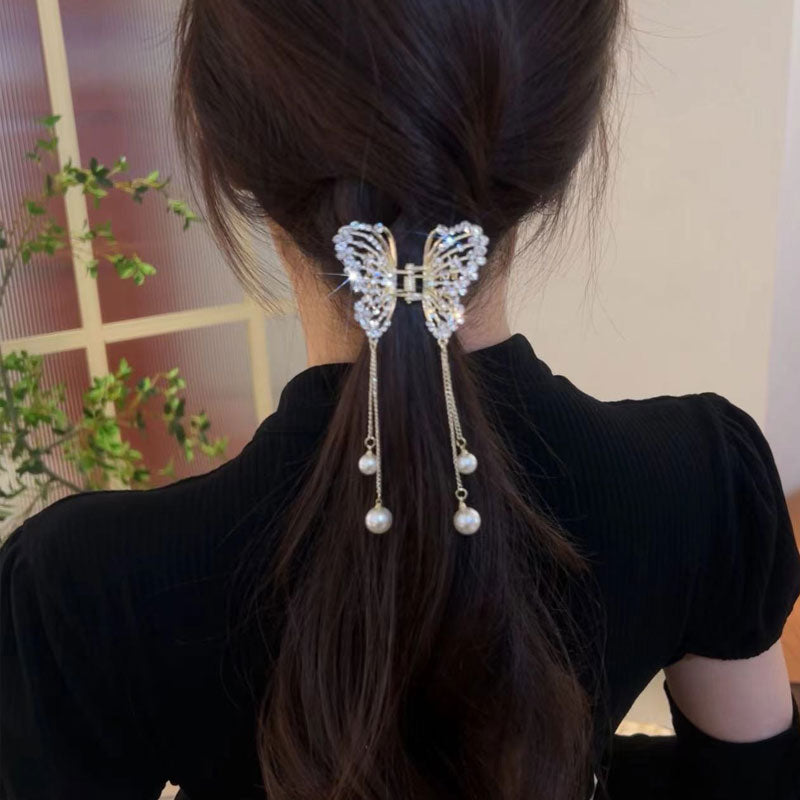 🦋✨ Glitterende Vlinder Haarclip met Kwastjes & Kralen