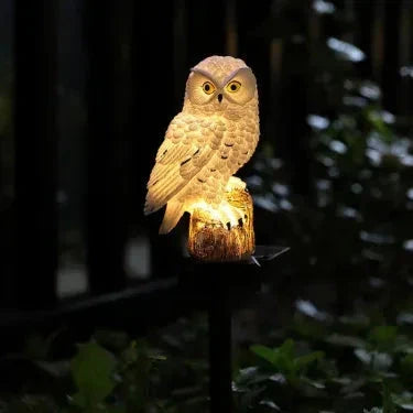 🦉Lys opp hagestien din i dag Solcelledrevet ugle-stilys