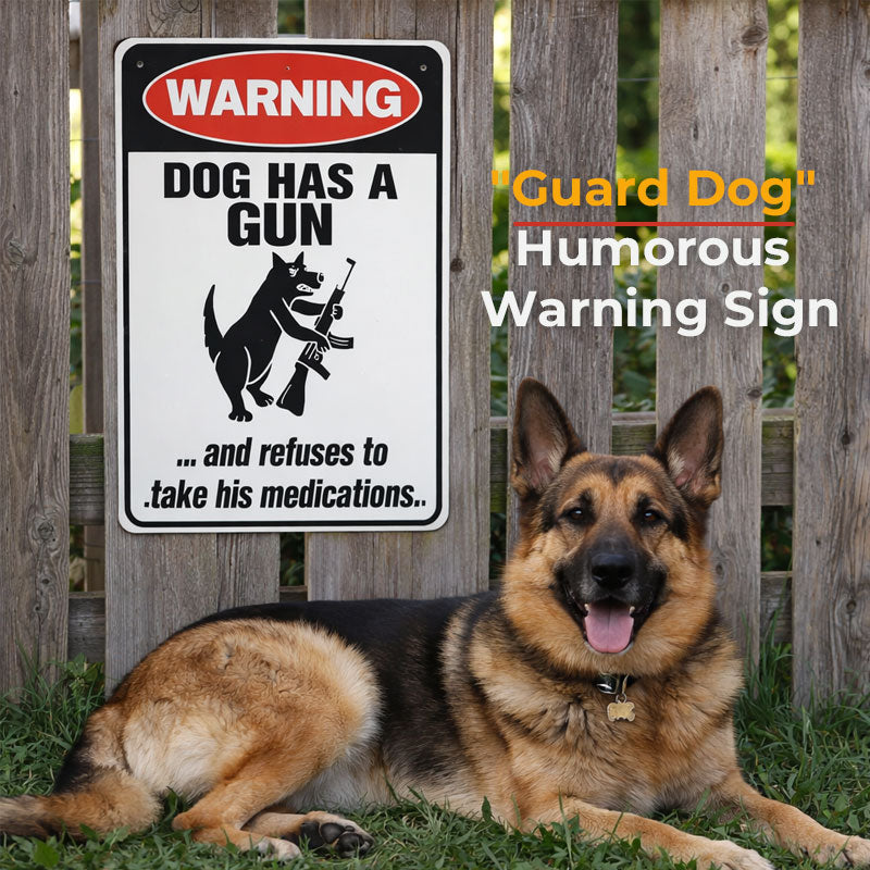 🐕Advarsel: Skilt med en hund og en katt som holder en pistol