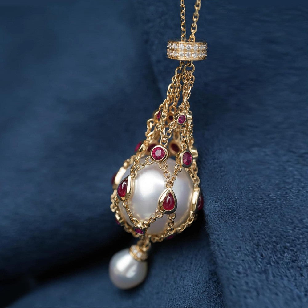 💫📿 Ferskvannsperle- og safiranheng 🔮✨ Utstråler en følelse av fasjonabel eleganse