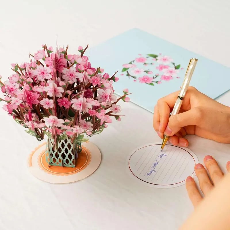 💌 Eksklusivt til Valentinsdag: 3D-pop-up-kort med kirsebærblomster – det ultimate minnet for kortelskere ❤️