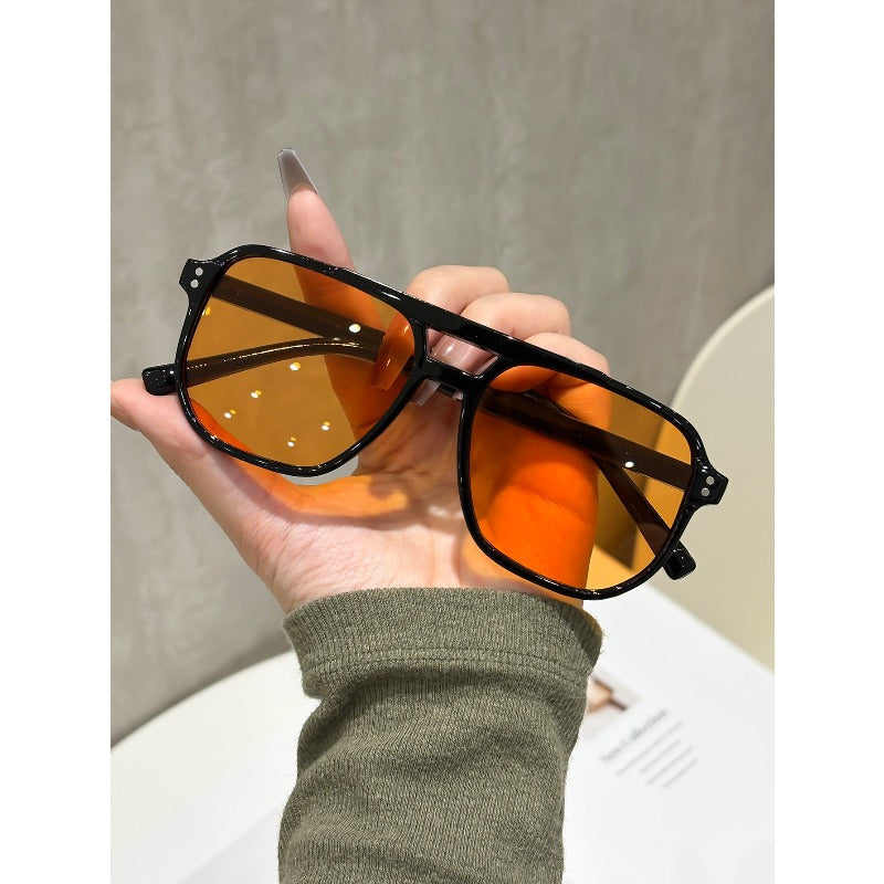 ✨🎁 Kjøp 1, få 1 gratis 🔥 Mest solgte produkt i 2026 🕶️ Retrobriller med flat topp