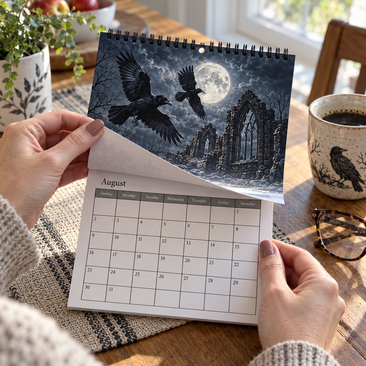 🐦‍⬛Veggkalender for 2027 med ravner og kråker – 12 måneder med gotisk kunst i måneskinn🖤