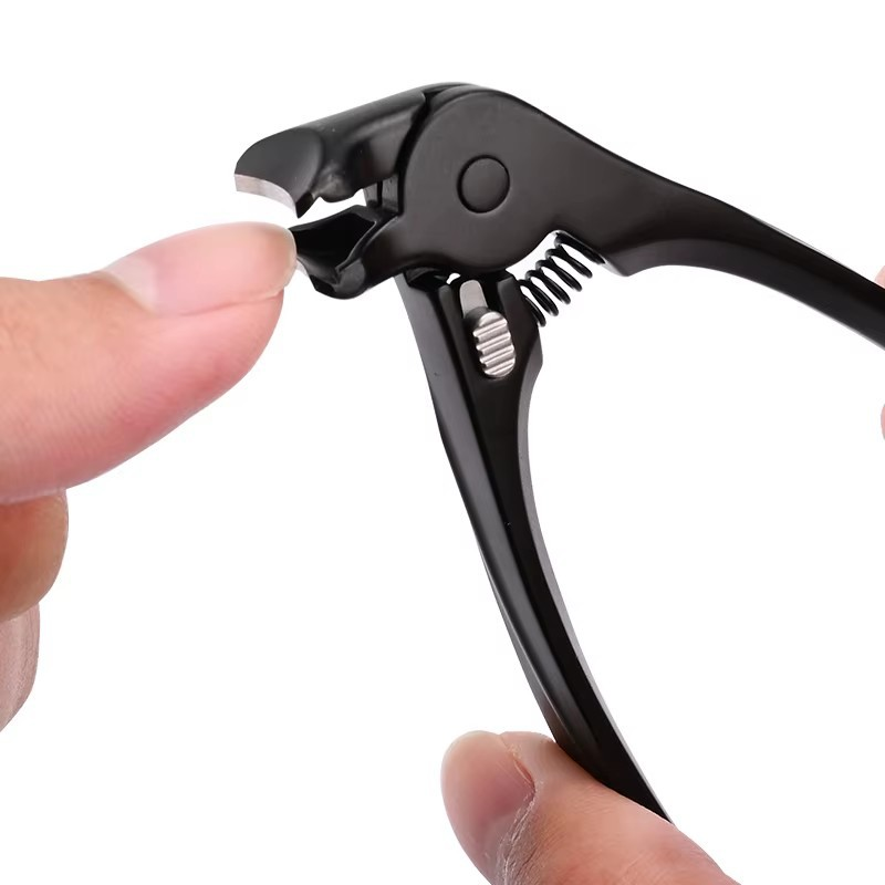Negleklipper i rustfritt stål med sprutbeskyttelse – Stor åpning for inngrodde negler og fotpleie ✂️👣